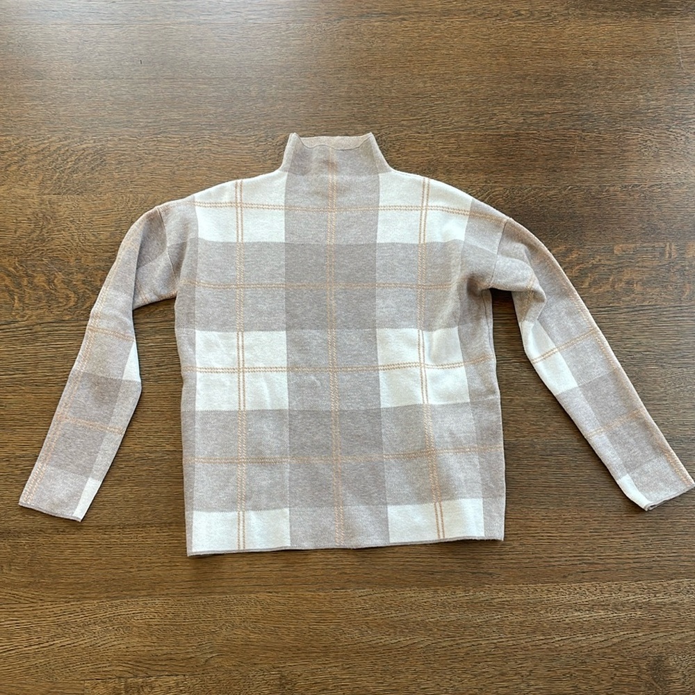 NWOT Rachel Zoe sweater high neck